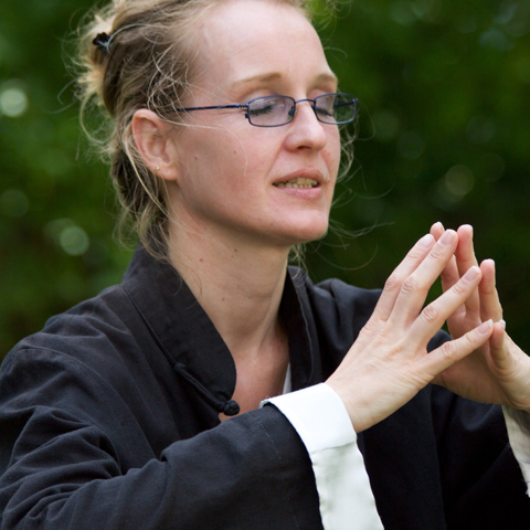Tai Chi Schülerin in Konzentration - Foto: Ralf Eiser Tai Chi Schülerin in Konzentration - Foto: Ralf Eiser